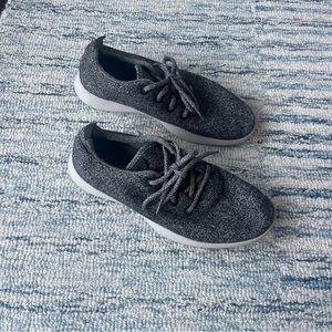 All birds men’s gray runners